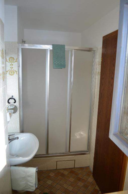 Hotel-Pension-Ostler Bad Wiessee Habitación foto
